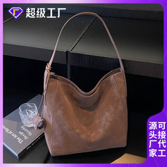 高级感复古腋下大包包女2025新款休闲大容量托特包时尚通勤单肩包