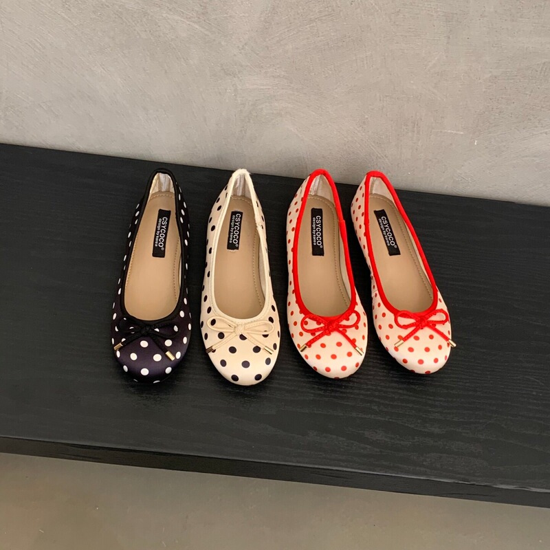 Cute Round-Toe Shallow Red Ballet Shoes with Polka Dots and Bowknot, Flat Slip-On Shoes for Women