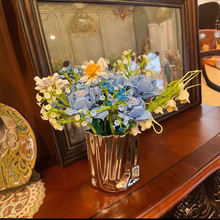 С�t������ͬ���eľ��С�w��ƴ�b�eľŮ�����˹��Y��羳�eľ