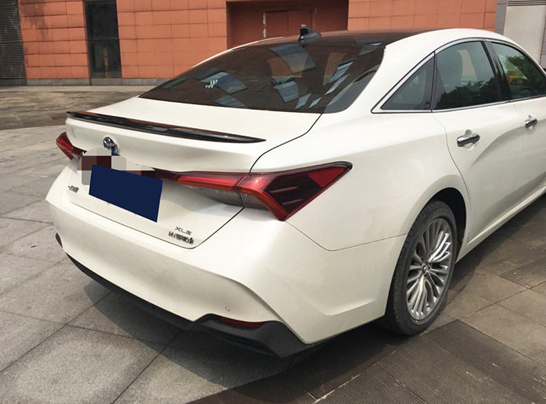 Suitable for 19-25 Models of Toyota Avalon, Original Rear Wing Accessories, No-Drill Modification Parts, Carbon Fiber