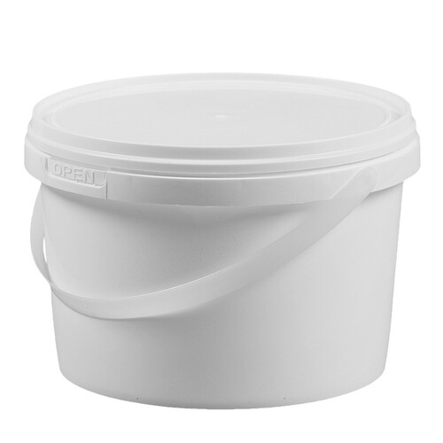 Plastic barrels from manufacturers, transparent storage barrels, packaging barrels with lids, round barrels, small barrels, slightly sealed barrels, PP small white buckets, water buckets