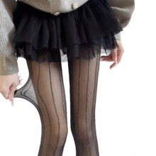 ��ɫ�W���y�z�Q�l�y�z�mŮ�@�ݳ���͸���Bѝ�m�Ըм����Ըкڽz