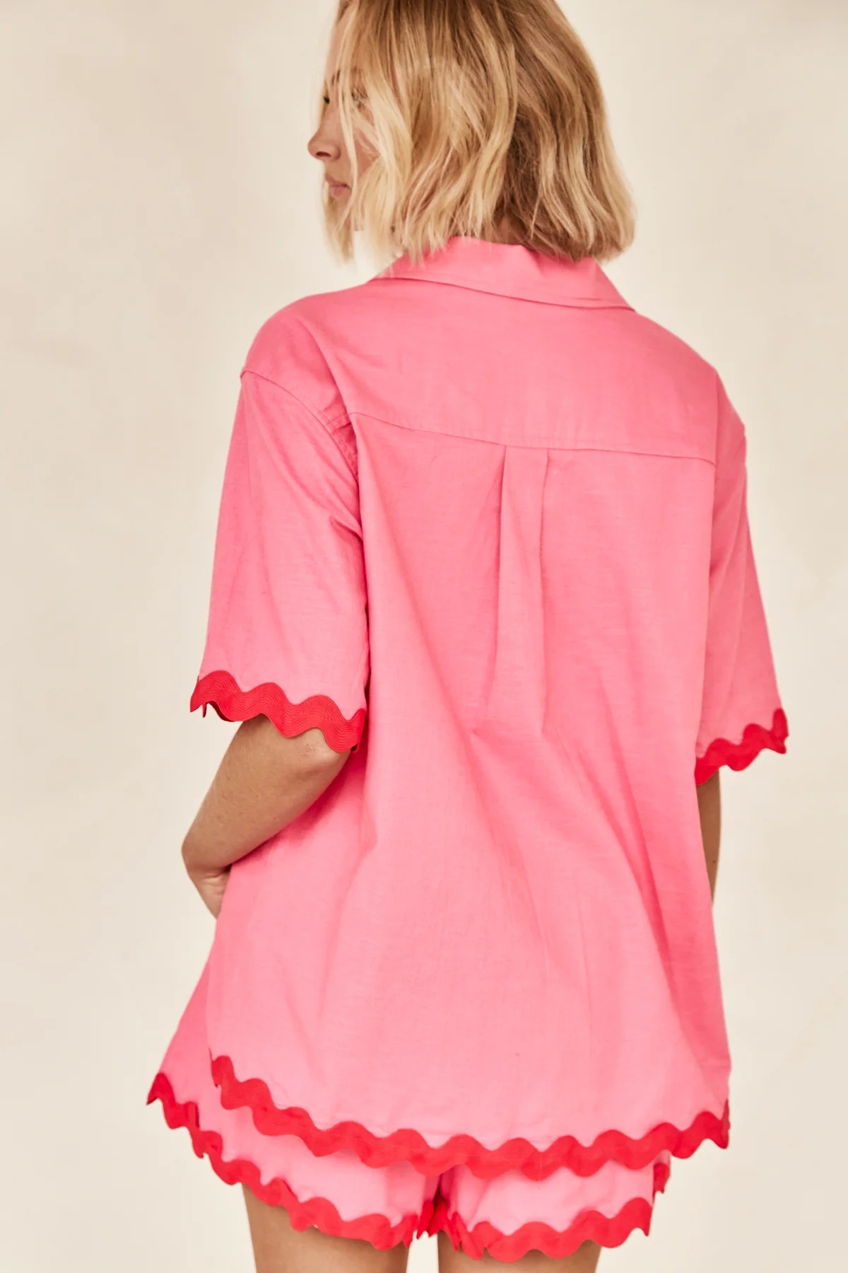 364g Weight Short Sleeve Sleeve Length Spandex, Polyester Fabric Type Shorts Co-ord Set Sets Type 2 Pieces Set Quantity Daily Occasion Turndown Neckline Regular Fit Fit Type Solid Color Pattern Summer, Spring Season Women's Gender Button Design Casual, Simple Style Style Daily Women's Casual Simple Style Solid Color Spandex Polyester Button Shorts Co-ord Set Shorts Sets 22