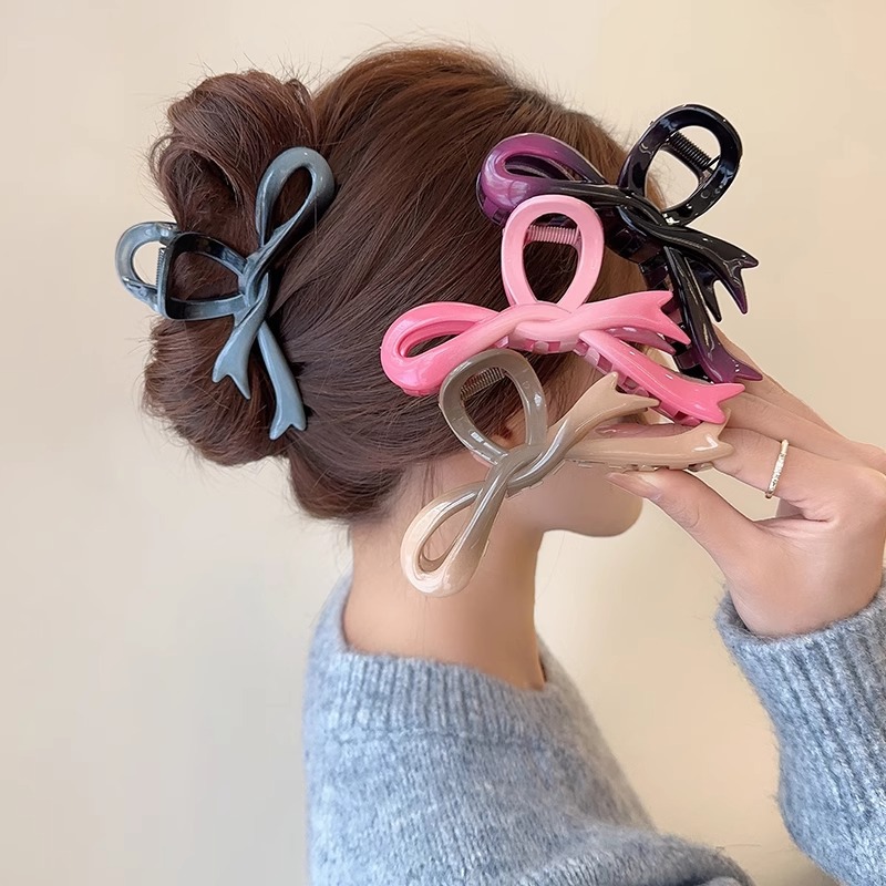Zhao Lusi mismo estilo de clip de agarre de lazo femenino 2025 nuevo clip de tiburón grande de alta gama en la parte posterior de la cabeza horquilla