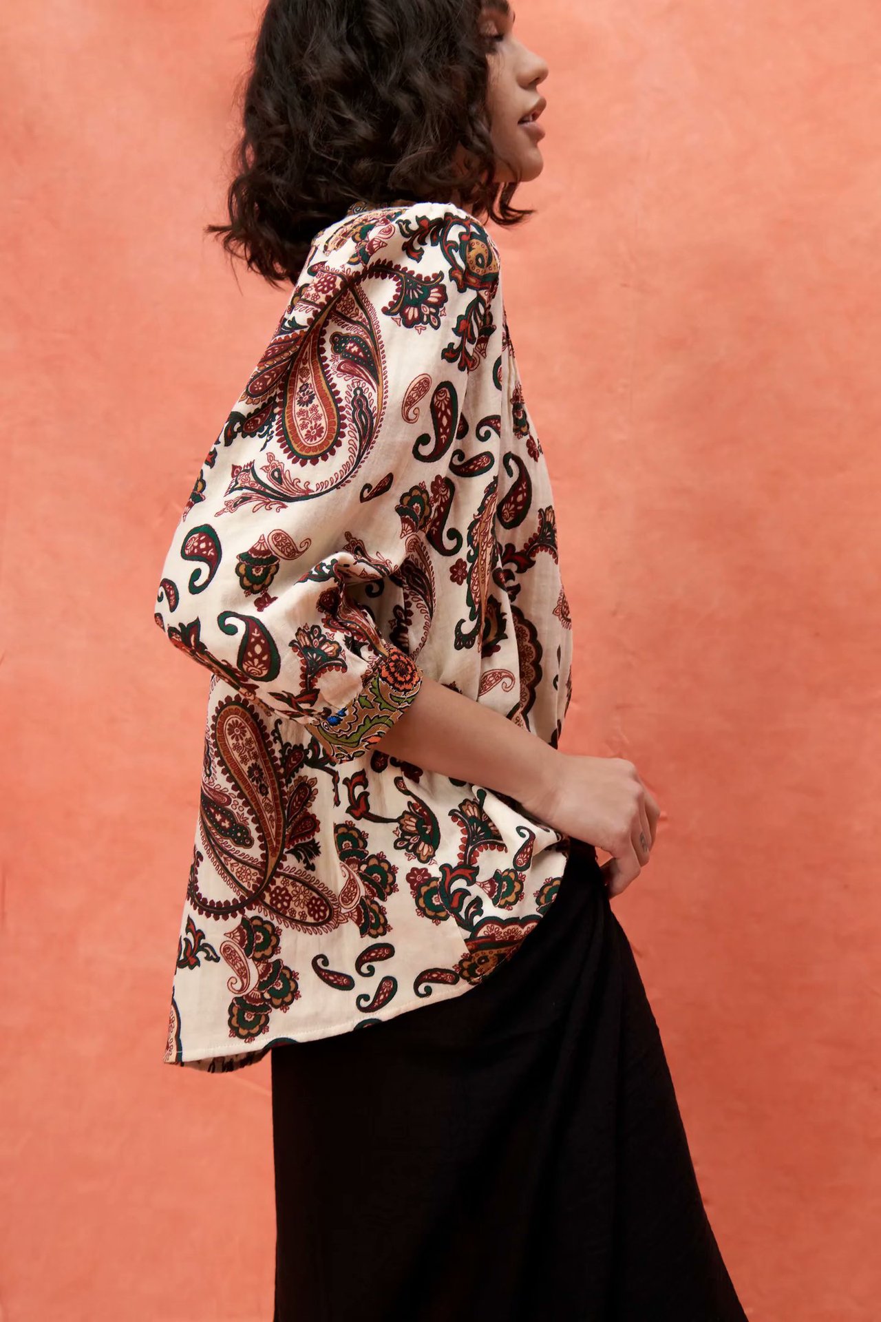 V-neck three-buttons paisley pattern loose blouse NSAM52473