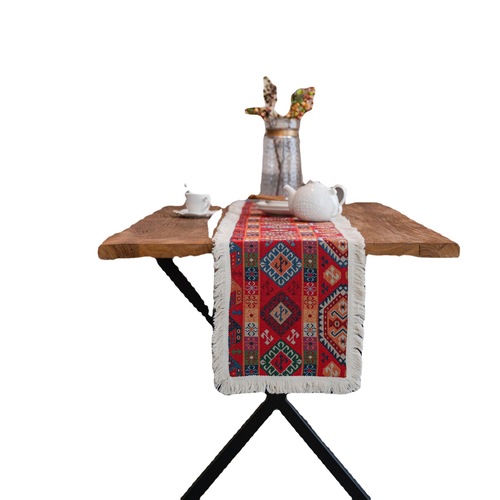 Imanqi Yun Table Banner with Lace Geometric Red Fringe Wedding Decor Atmosphere Elegant American Retro Entryway Cover Scarf