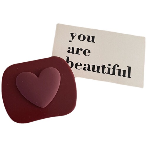 Red three-dimensional love contact lens box, simple, compact and portable contact lens box, cute mini double companion box for women