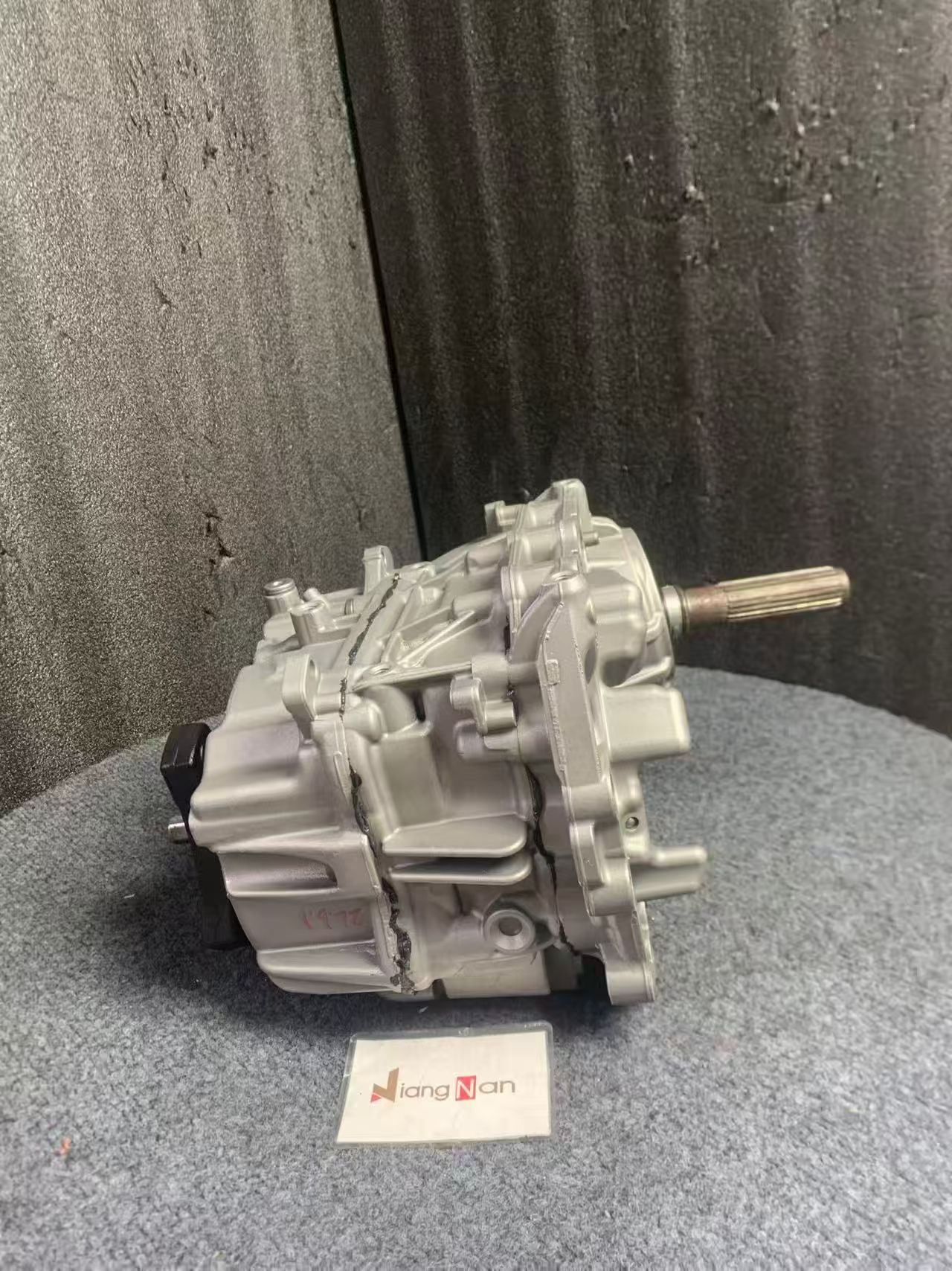 Suitable for Mercedes-Benz 9-Speed Glc250/260 E260 E300L W253 S450 Four-Wheel Drive Transfer Case Assembly Gearbox
