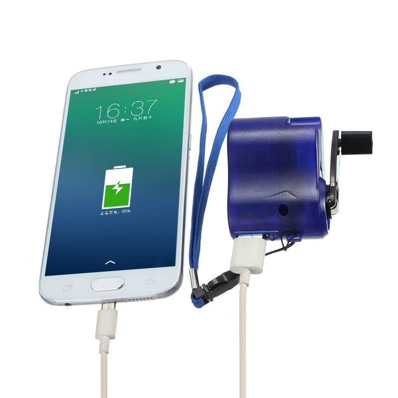 Outdoor emergency charge hand shake charger USB interface hand shake charger portable outdoor charging