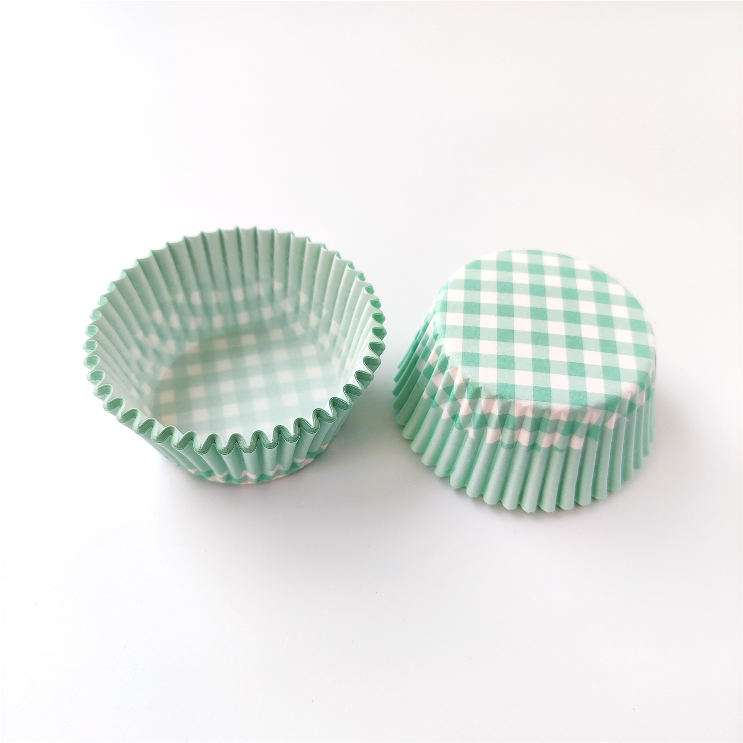 100 pcs / caja Xue Mei Niang soporte de papel para pastel medio soporte de papel para hornear tazas de papel muffin relleno soporte de papel a prueba de aceite