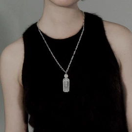 项链;耳钉;耳环