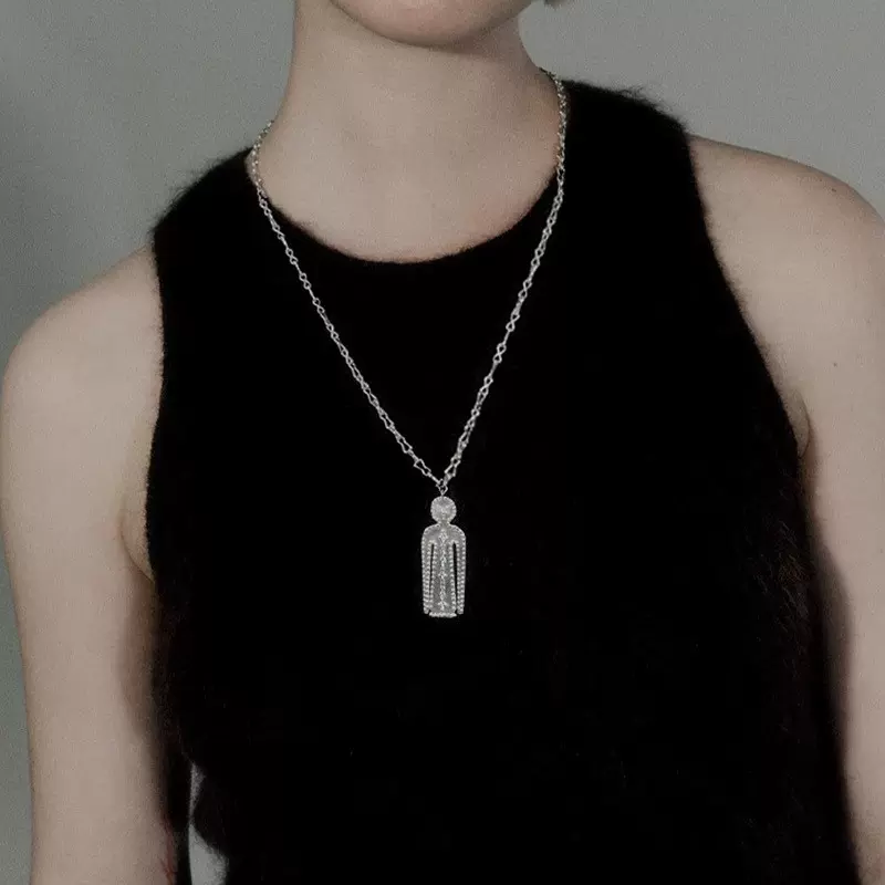 欧阳娜娜同款胡椒盐冷静人偶项链黄铜电镀厚银小众设计锁骨链