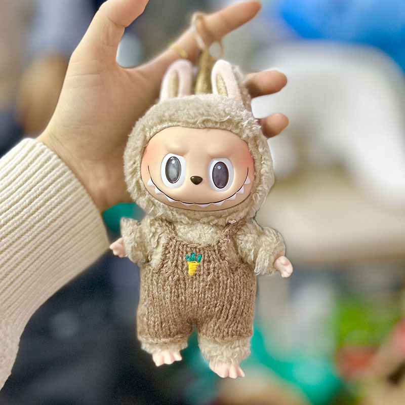 Caja ciega de 17cm, tela de tela, traje de mono de alce pequeño de terciopelo de nube, colgante de labubu, vestido de Navidad de cerdo