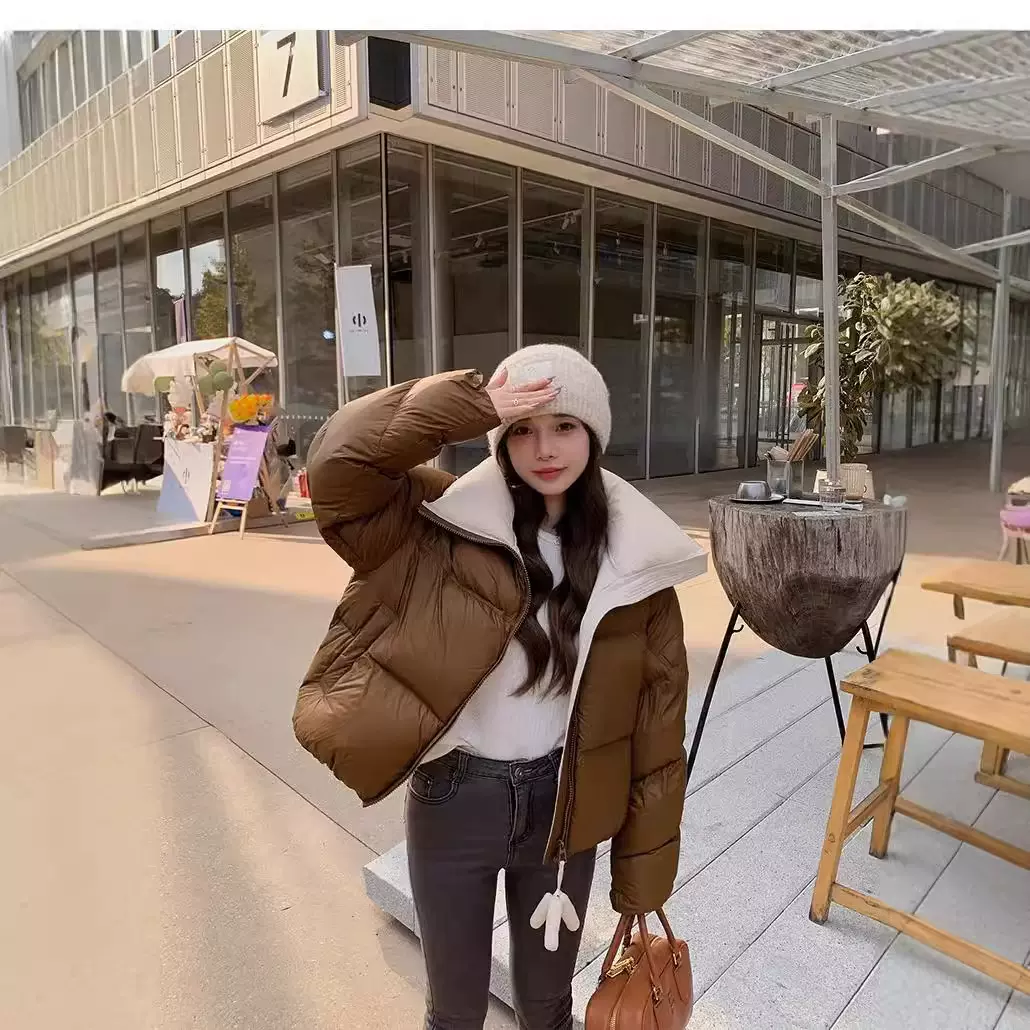 白鸭绒羽绒服女短款冬季外套2025新款宽松韩版时尚显个加厚面包服