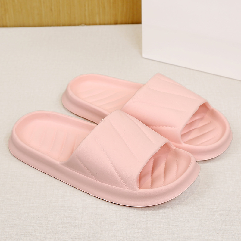 女性用の新しいスタイルのサンダル、2025年の新しい夏のスタイル、屋内外で着用できる男性用の厚底滑り止めソフトソールスリッパ|undefined
