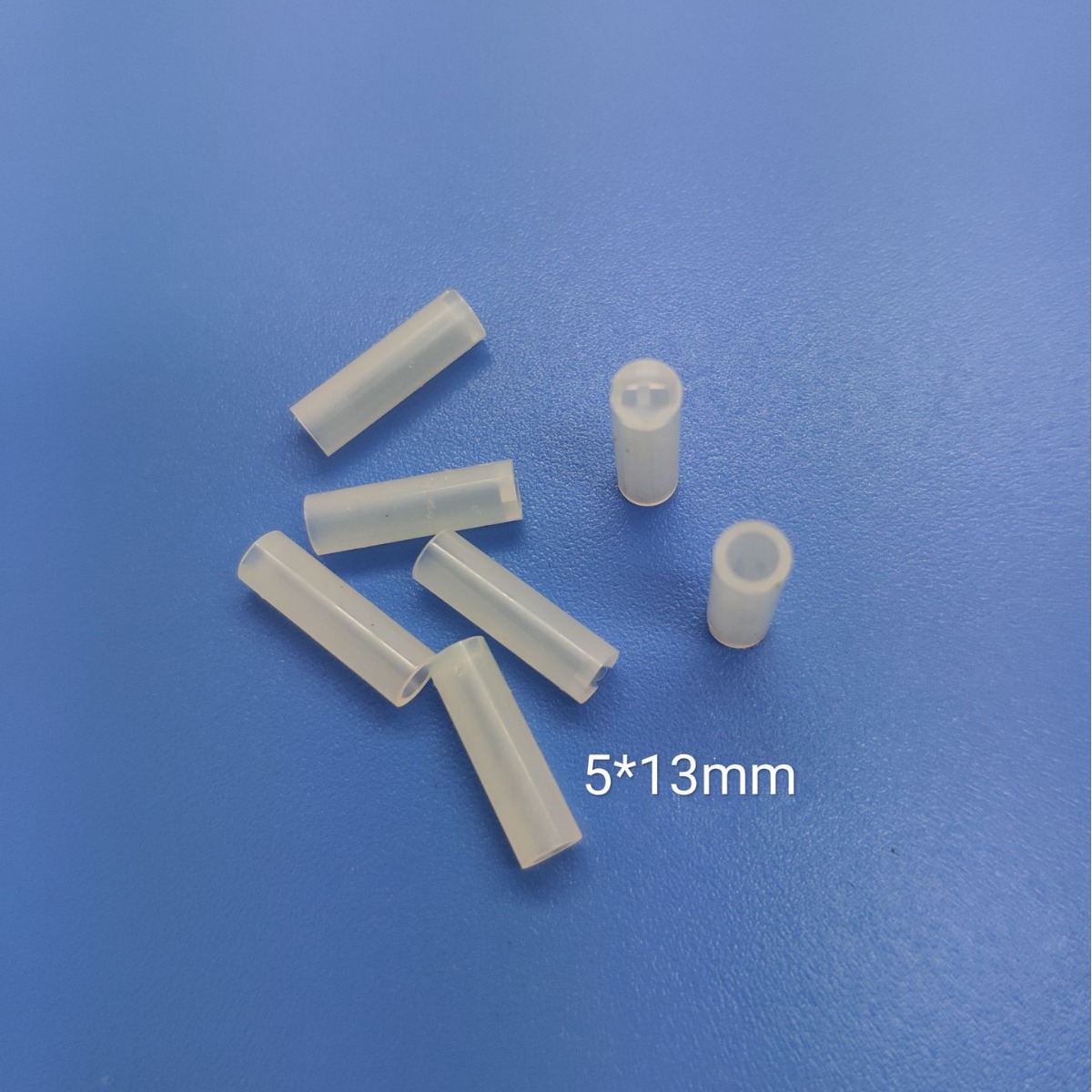 东莞厂家LED间隔柱发光二极管灯座绝缘隔离柱PCB支撑柱LED支架