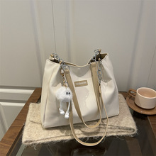 ���n����Ů��������;���д��μ�б����������ͨ�ڰ��\���L�٤��