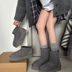 月屿灰色百搭厚底雪地靴女羊皮毛一体2025冬季加绒加厚短筒雪地棉