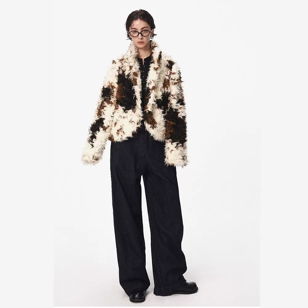 时尚皮草2025秋冬新品美拉德风仿羊卷毛外套女短款时尚毛绒大衣