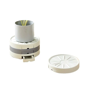 Modern Plastic Flower Pot with Wheels, Not Easily Deformed, Wear-resistant, Self-watering, Waterproof, Non-slip, Suitable for Home, Office, Garden, etc.