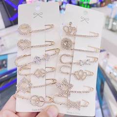 批發韓版高檔鑲鑽皇冠胸針防走光一字大別針扣女外秋冬套胸花配飾