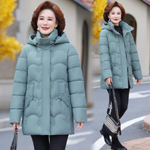 �������޷�Ů�������b�Ӻ��������·����̶�������50�q60���׶�