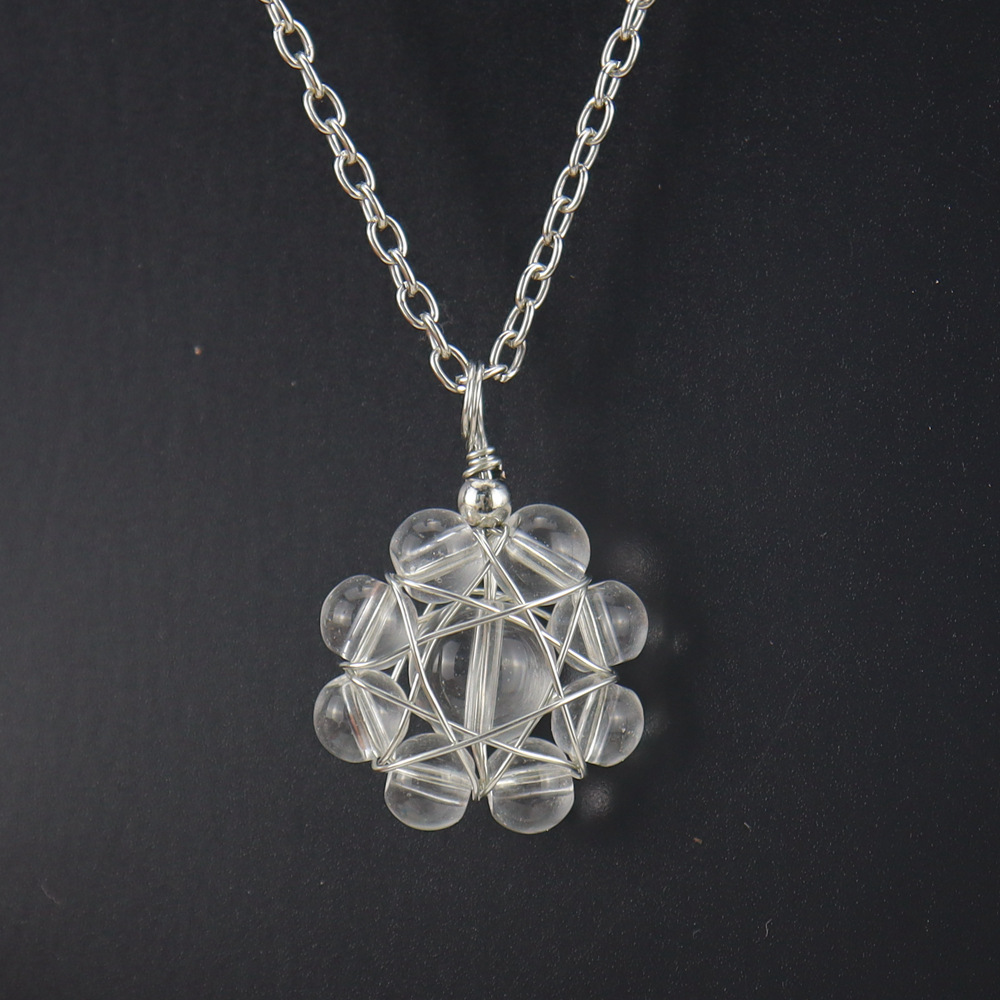 Simple Style Flower Crystal Handmade Pendant Necklace 1 Piece