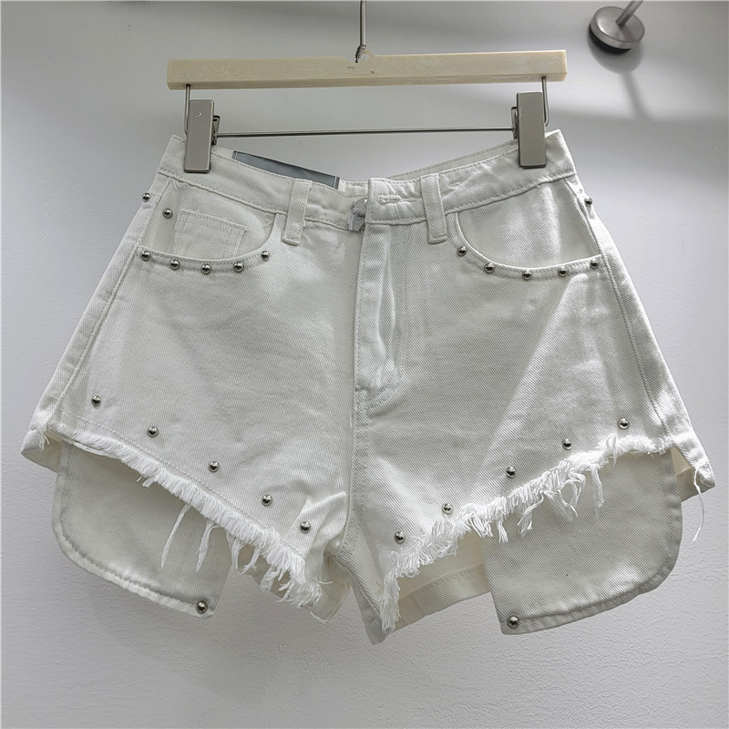Pantalón Corto Vaquero con Remaches y Flecos de Denim, Pernera Ancha, para Verano y Uso Diario