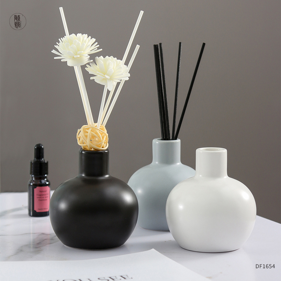 �ִ���Լ��޹��ɢ�ҾӰڼ���ɫ�����޻���޹ƿ�����մ�С��ƿ����