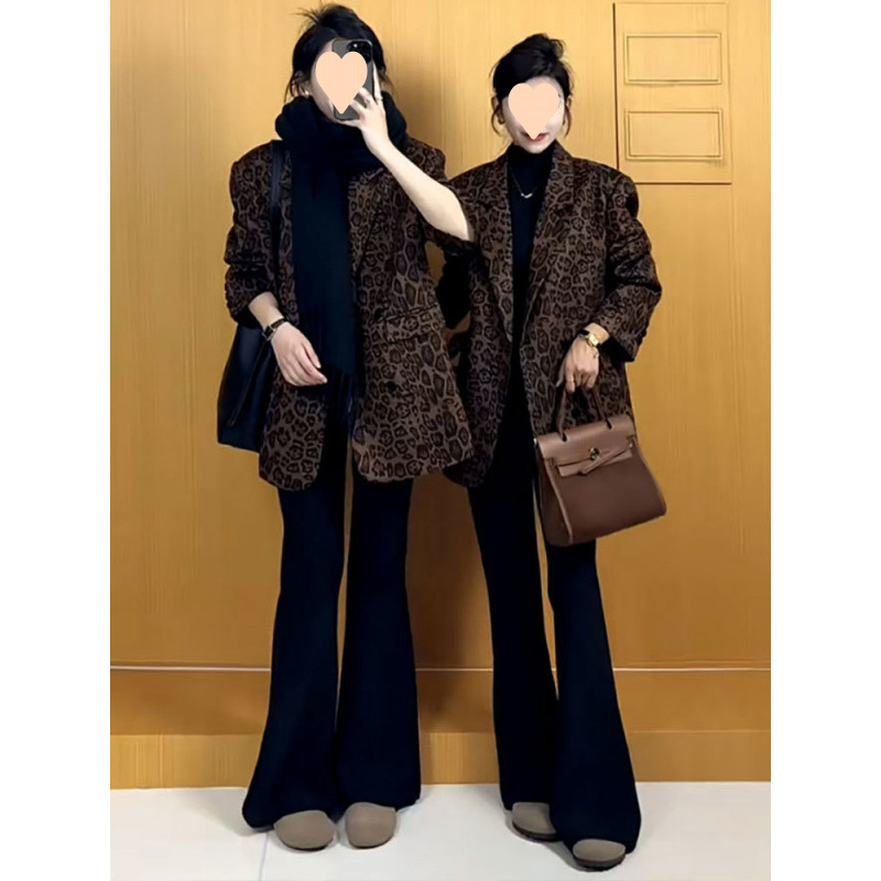 Retro leopard print suit jacket for women in spring and autumn style 2025 fashionable and fashionable high-end loose suit small top