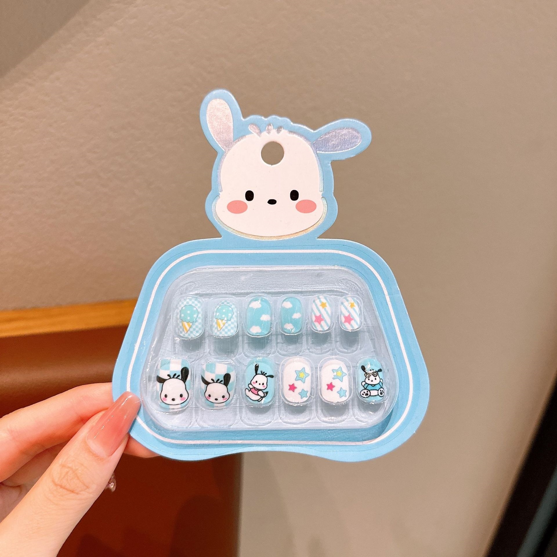 Niños Kulomi dibujos animados bebés usar uñas niñas lindas manicure parches de uñas impermeables para usar