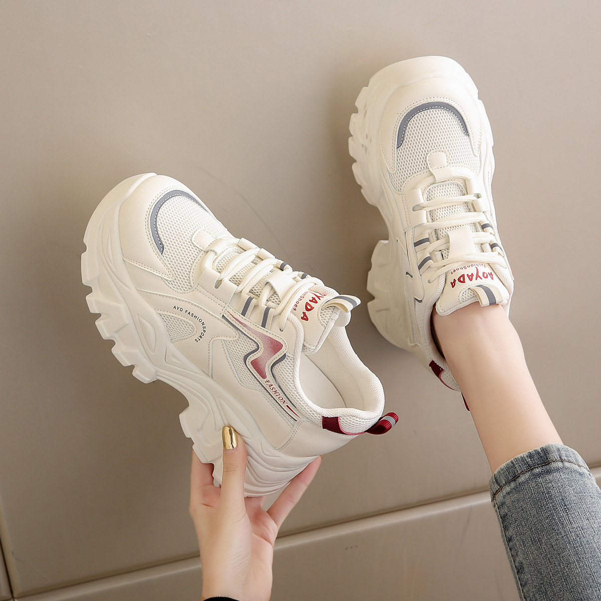 European-made Torre Shoes Women's Explosions 2025 New Spring and Summer Breathable Casual Shoes Thick-soled Small Inner Height Women's Shoes