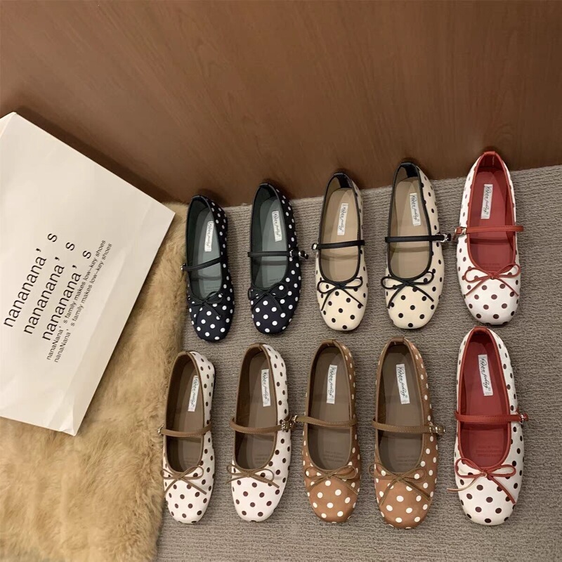 Korean Fresh Style Polka Dot Mary Jane Shoes for Women, 2026 Spring Fairy Style Gentle Ballet Flats to Match with Skirts