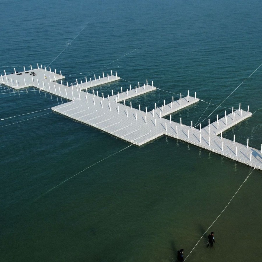 Water life-saving platform fish raft cage culture sea surfing pontoon yacht motorboat docking dock 2