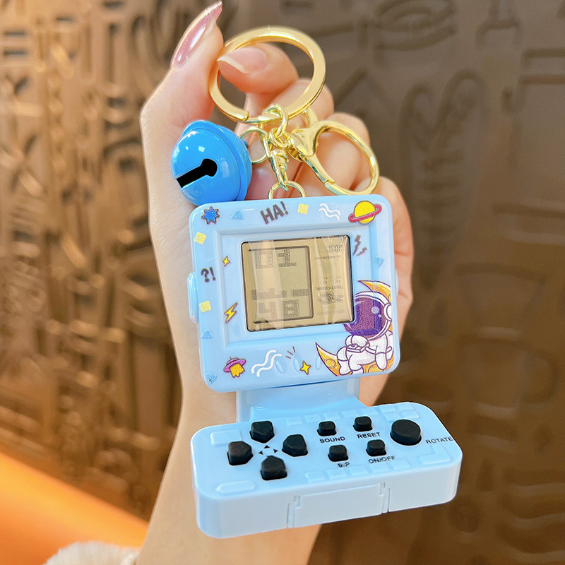 クリエイティブハンドヘルドロシアブロックゲーム機キーホルダー携帯バッグアクセサリー玩具プレゼント卸売り