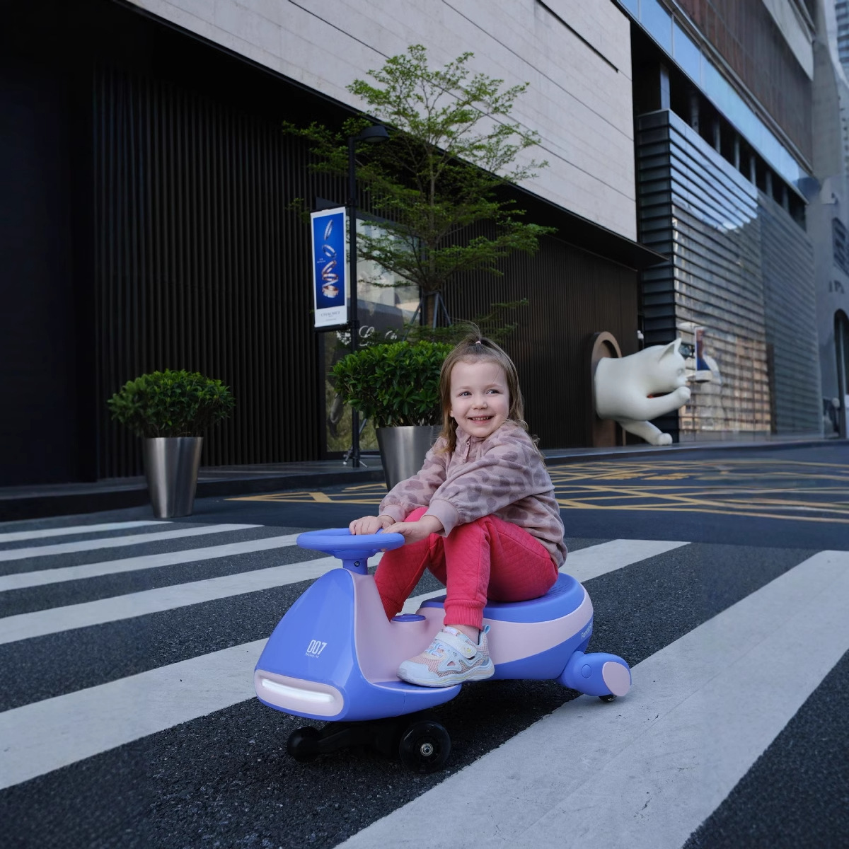 Coche de torsión eléctrica para niños anti-rollback para bebés, automóvil para adultos, motocicleta para niños, kart de cuatro ruedas