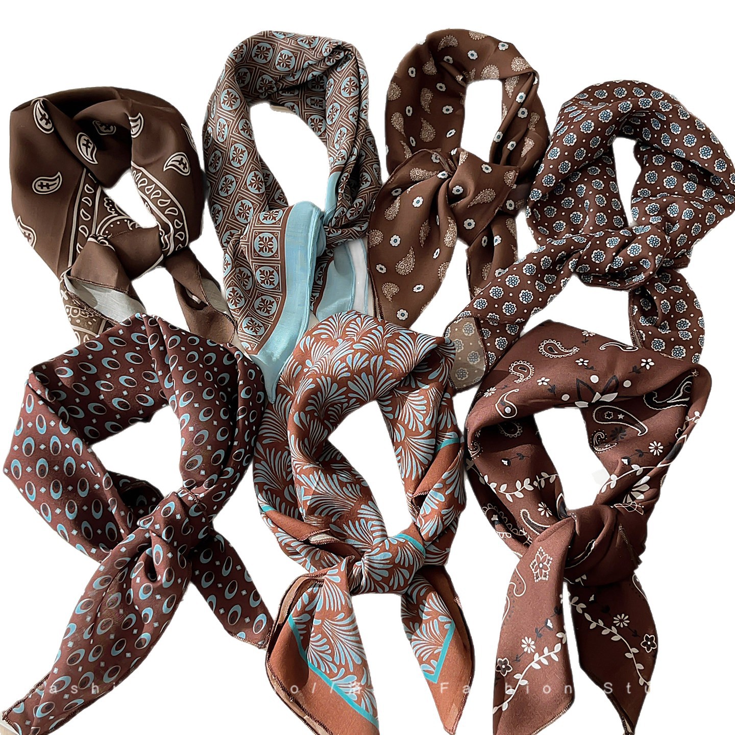 Retro Hot Girl Fashionable Headscarf, Coffee-Colored Silk Scarf, Hair Wrap, Chiffon Triangle Scarf, Stylish Versatile Square Scarf Accessory