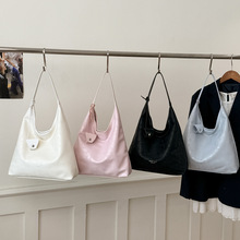 ĥɰ���´�����ˮͰ��Ů2026�¿�͹Űٴ�s�μ��б������ذ�