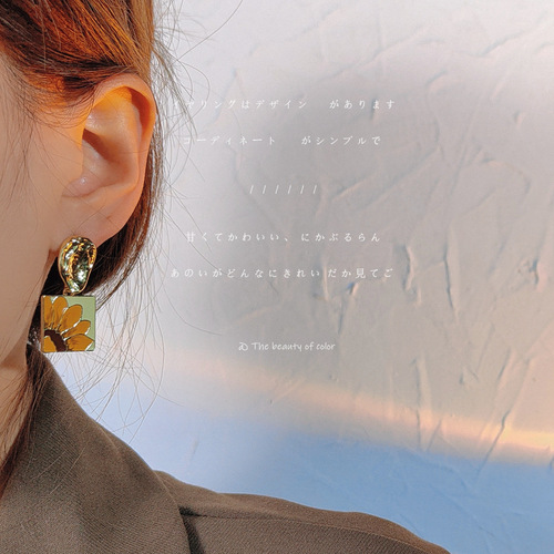 [Art Country] Sunflower Photo 925 Silver Needle Plated 14K Design Creative Beautiful Earrings Women's Earrings Earrings