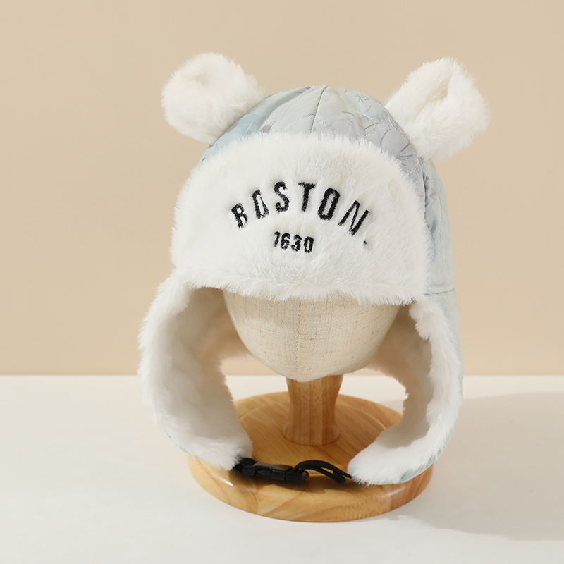 Sombreros de moda coreana de letras para niños otoño y invierno caliente y grueso sombreros de orejas para bebés de hombres y mujeres con gorras de lana de invierno