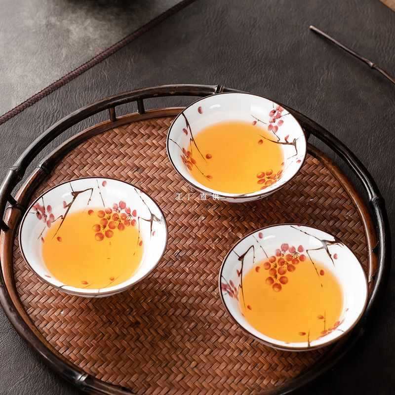 도매 손으로 그린 쿵푸 티 컵 세라믹 마스터 컵 개인 차 컵 작은 차 컵 버킷 컵 티 그릇 차 세트 6