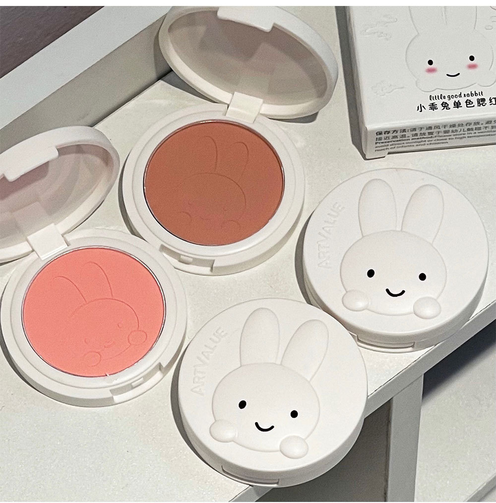 Little Good Rabbit single-color blush available in four colors, affordable light makeup cosmetics, student low-saturation makeup wholesale and consignment undefined