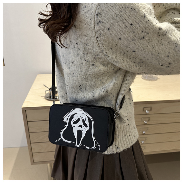 222g Weight Polyester Lining Material Zipper Closure Type Single Shoulder Strap Strap Type Shoulder Bag, Crossbody Bag Bags Type Daily Occasion Pu Leather Material Halloween Festival Skull Pattern All Seasons Season Women's Gender Streetwear Style Square Shape Medium Size Halloween Women's Medium Pu Leather Skull Streetwear Square Zipper Shoulder Bag Crossbody Bag 10