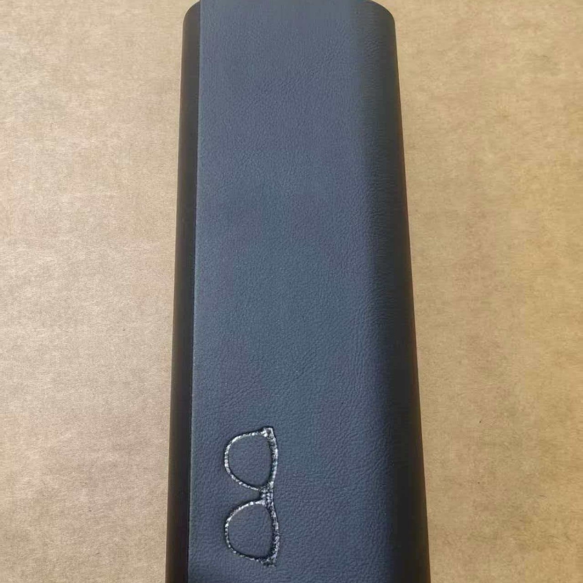 Nueva caja de ojos estudiantes magnéticos portátiles de alto valor facial anti-compresión caja de ojos fabricantes al por mayor caja de ojos