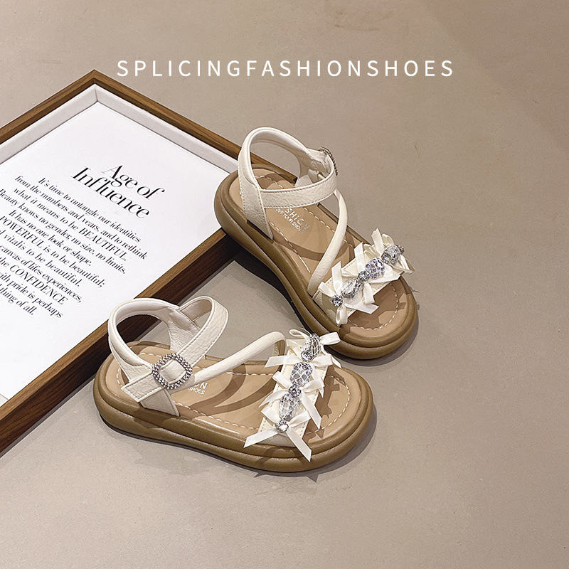 Zapatos de moda para niñas de diamante de mariposa princesa verano 2026 nuevos zapatos de moda para niños versátiles Lefour sandalias de perlas image 7