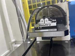 6E3X four-axis fixture self-centering vise forward and reverse quick clamping two inches 3 4 5 6 7 8 inches