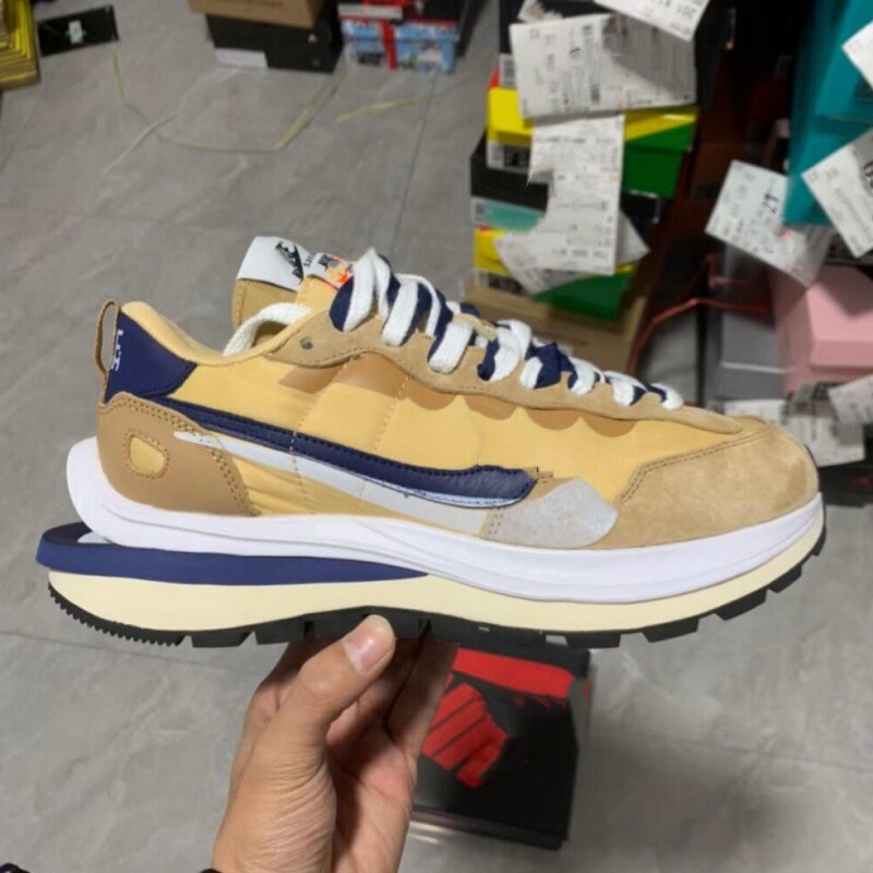 High-End Waffle Shoes Sacai3.0 Men's and Women's Sports Casual Running Shoes Low-Top Height-Increasing Third-Generation Shoes