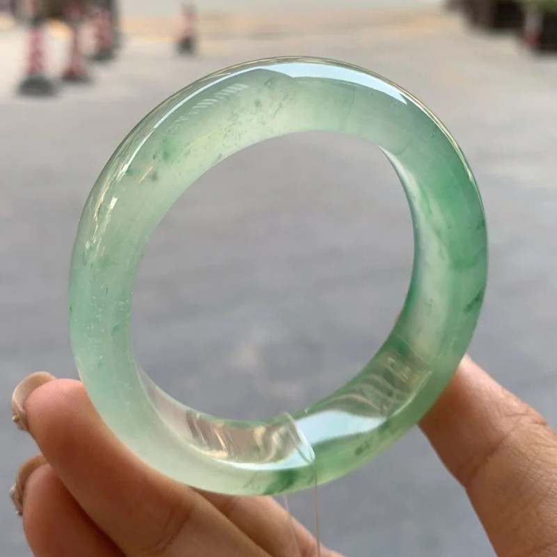 Dabīga Birmas A tipa nefrīta rokassprādze nefrīta aproce_voghion.com