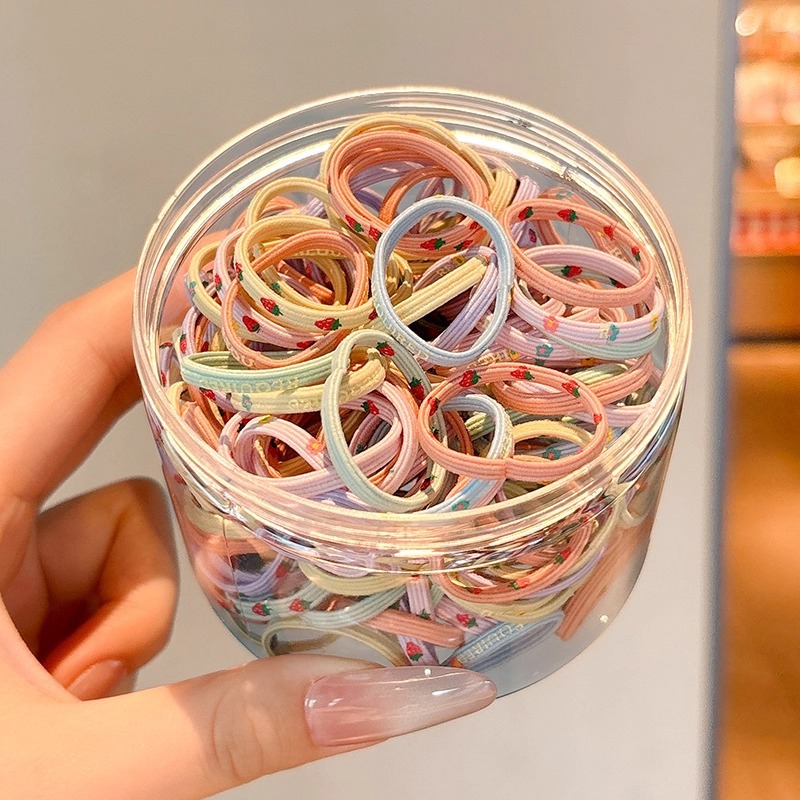 El volumen de cabello del bebé es pequeño, la cuerda para la cabeza es linda, la banda elástica para el cabello de las niñas no daña la cuerda para el cabello