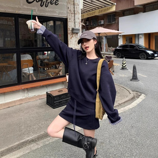 ���e���b�OӋ�и���ƴ���L���l��Ů����������ΰ���ȹ��ȹ�ɼ���